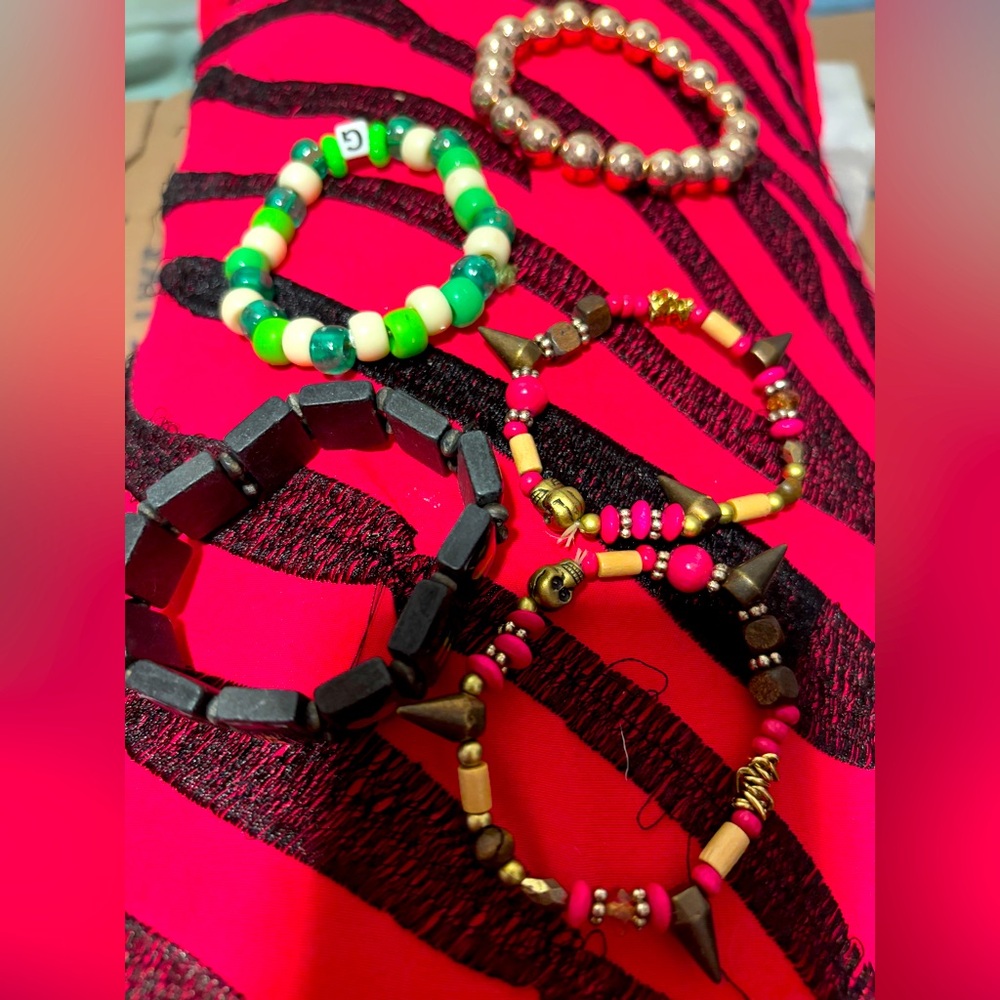 Stretch bracelet bundle